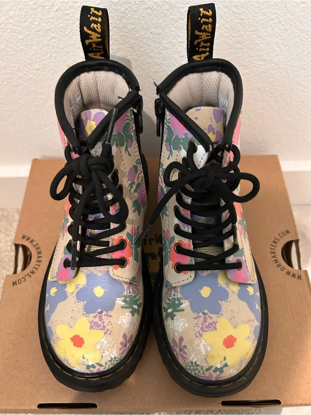 Dr Martens Junior 1460 Floral Mash up Leather Lace Up boots Junior size 13